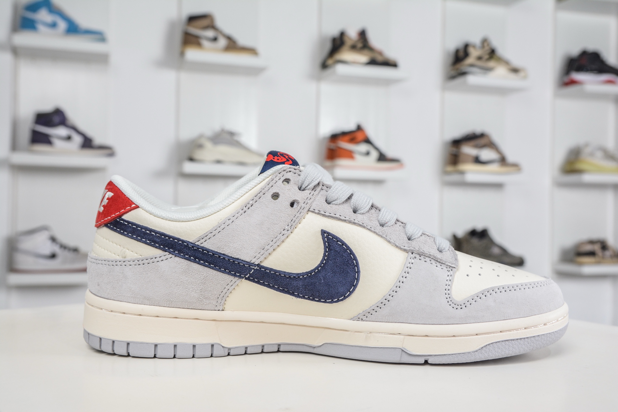 270 Nike SB Dunk Low 马年限定-米灰深蓝勾 FC1688-255