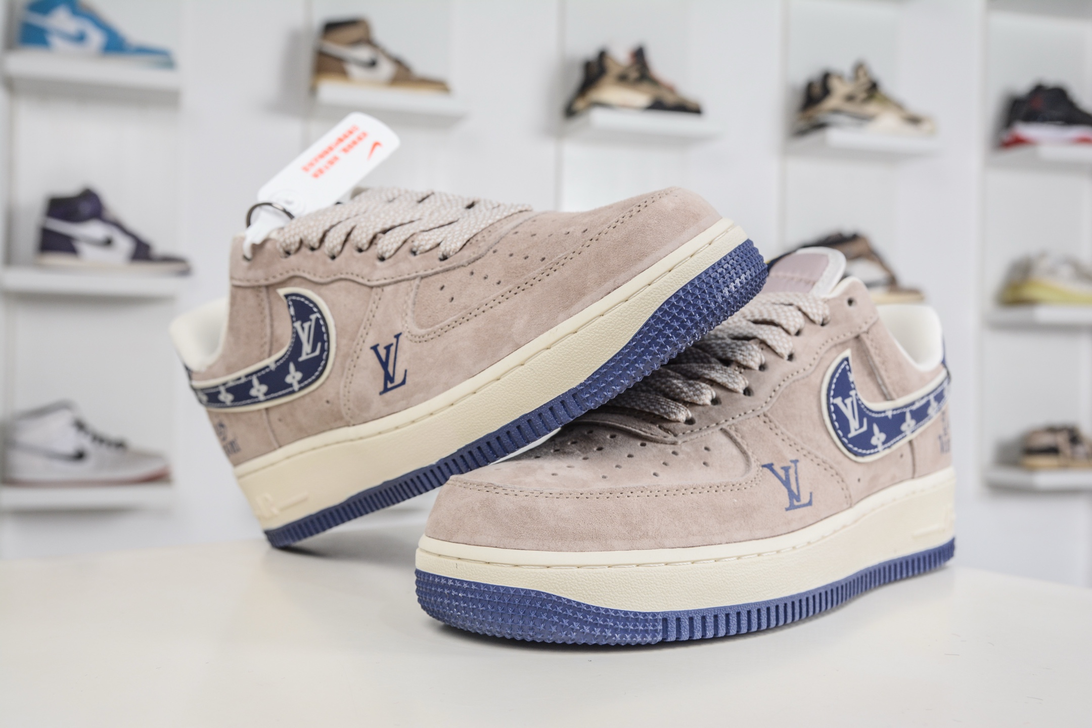 260 Nike Air Force 1 Low 07 x Louis Vuitton LV联名-灰蓝猪八 KL1688-004