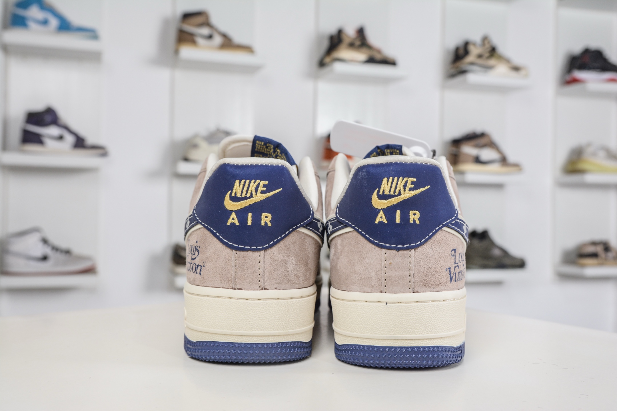260 Nike Air Force 1 Low 07 x Louis Vuitton LV联名-灰蓝猪八 KL1688-004