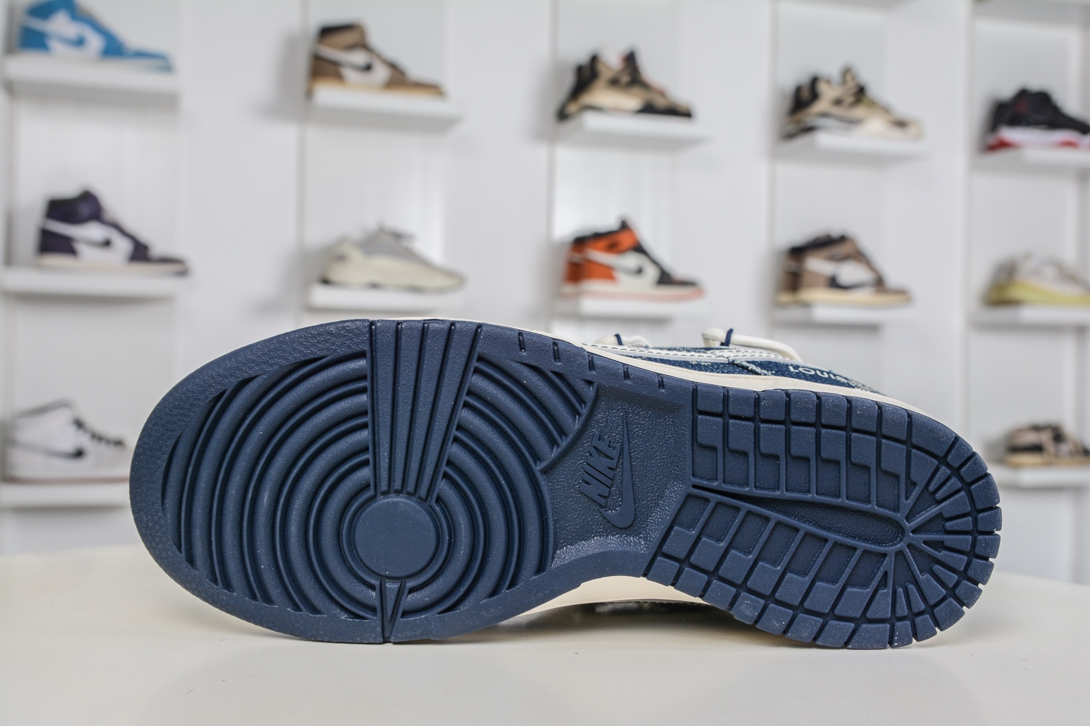 290 Nike SB Dunk Low x Louis Vuitton x Supreme SUPLV联名-白蓝帆布绑带 YX5066-397-Chinese UA Cheap High Quatity Brand Clothes Bags handbags Sneakers wholesale wholesaler seller from China Factory suppliers Fashion Clothing Shoes best Quality Beautiful Price 290 Nike SB Dunk Low x Louis Vuitton x Supreme SUPLV联名-白蓝帆布绑带 YX5066-397