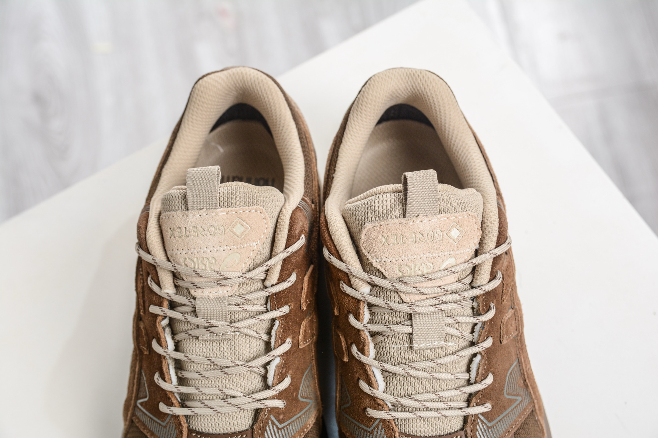 210 Nonnative x Asics Gel-Terrain GTX 亚瑟士联名款运动休闲透气专业跑鞋 1203A584-200-Chinese UA Cheap High Quatity Brand Clothes Bags handbags Sneakers wholesale wholesaler seller from China Factory suppliers Fashion Clothing Shoes best Quality Beautiful Price 210 Nonnative x Asics Gel-Terrain GTX 亚瑟士联名款运动休闲透气专业跑鞋 1203A584-200