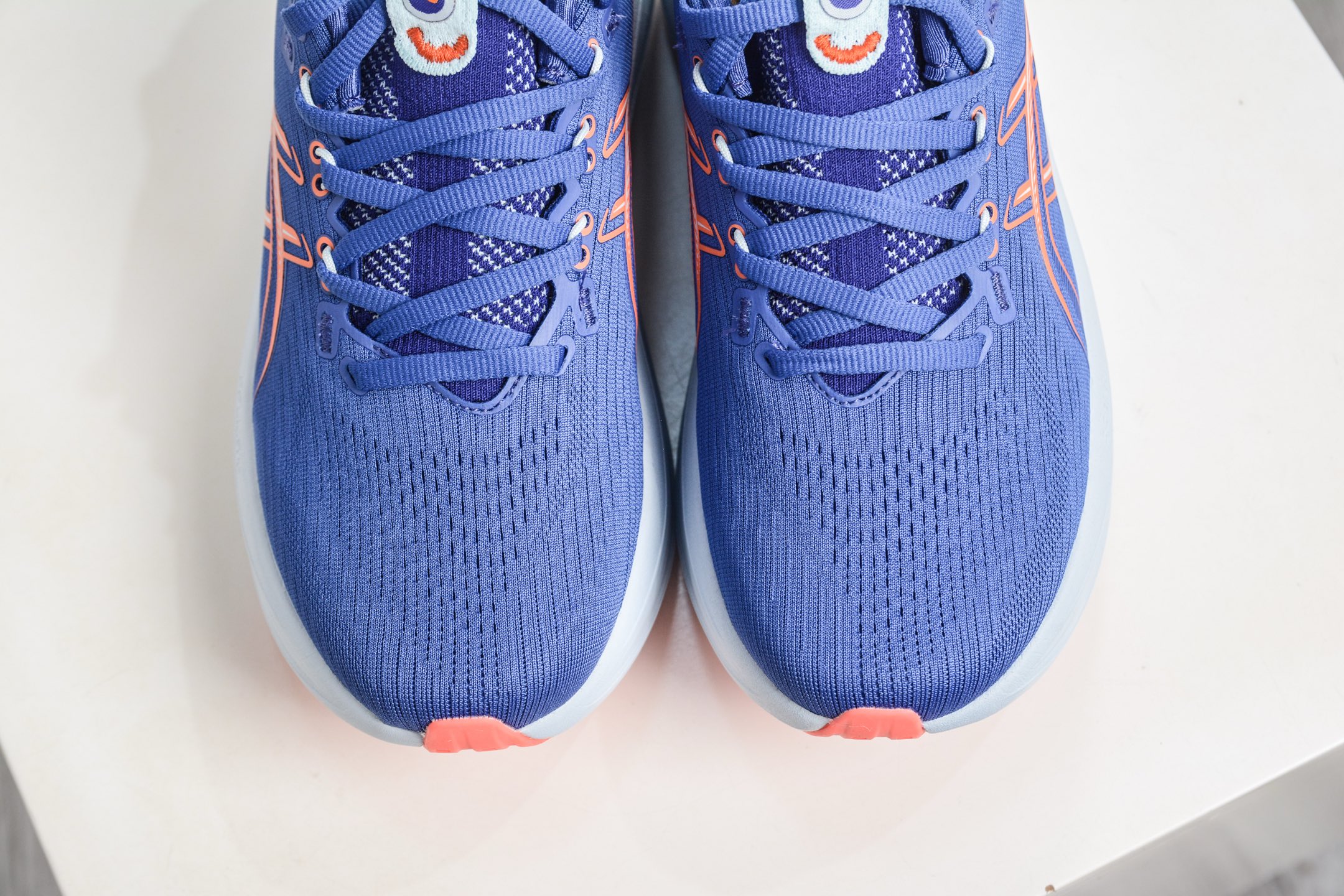 190 Asics GEL-Nimbus 28 亚瑟士缓震跑鞋 1011C127-401-Chinese UA Cheap High Quatity Brand Clothes Bags handbags Sneakers wholesale wholesaler seller from China Factory suppliers Fashion Clothing Shoes best Quality Beautiful Price 190 Asics GEL-Nimbus 28 亚瑟士缓震跑鞋 1011C127-401
