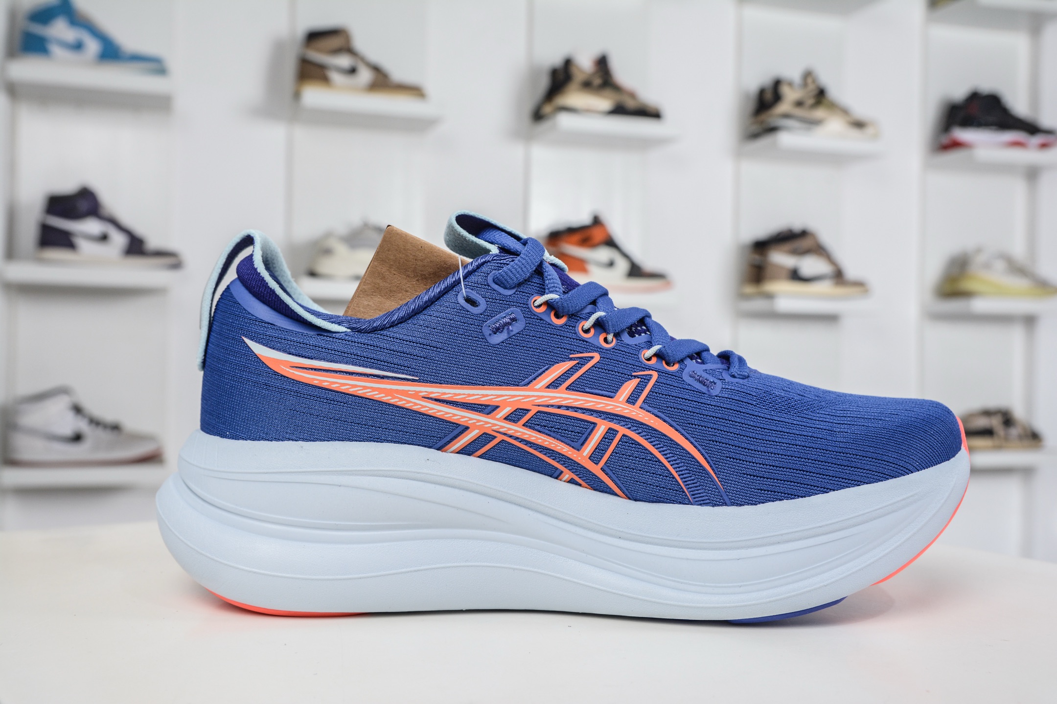 190 Asics GEL-Nimbus 28 亚瑟士缓震跑鞋 1011C127-401-Chinese UA Cheap High Quatity Brand Clothes Bags handbags Sneakers wholesale wholesaler seller from China Factory suppliers Fashion Clothing Shoes best Quality Beautiful Price 190 Asics GEL-Nimbus 28 亚瑟士缓震跑鞋 1011C127-401