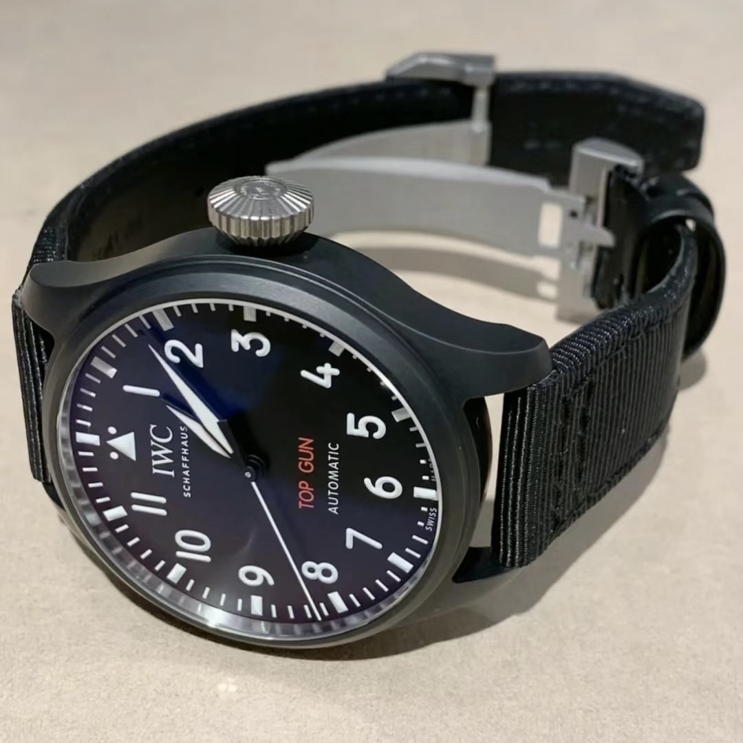 IWC 탑건 블랙 세라믹 시계 42529 이미지 4