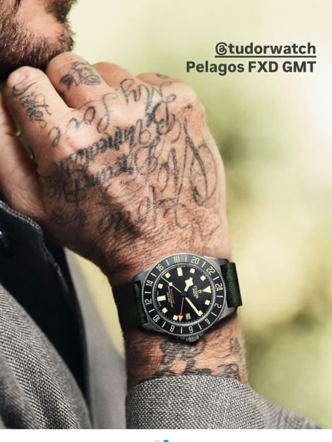 NO:156868,M   Procure Swiss X1 materials the same as the original version; re-create the book to create a super vigorous luminous. The high-quality GMT movement produced by the latest production line that Dandong is particularly favored by; Tudor GMT- the most advanced, most vigorous and beautiful luminous in the industry! To the most extraordinary struggle of the year, I will give you the glorious!   The information is as follows: ① The thickness of the 42mm titanium case is 13.0mm ② Dandong’s latest production line improved version of the new quality GMT movement ③ Titanium metal rotating outer ring 24-hour bidirectional rotating outer ring, equipped with black ceramic ring ⑤ Sapphire crystal cover glass mirror ⑥ Test waterproof rice ④ Green integrated color weaving strap. Free gifts of self-adhesive fabric tape and buckle.,19860909M   採購同原版一樣的瑞士X1材料；重本打造超級生猛夜光． 丹东特別眷顧的最新生产线產出的高品质GMT機芯； 帝舵GMT- 業界最越級最生猛最美幻絕色的夜光！ 致献年*最非凡奮鬥的光荣的你！   資料如下 ①42mm钛金属表壳厚度为13.0mm ②丹东最新生产线改良版全新品质GMT机芯 ③钛金属24小时双向旋转外圈,配黑色陶瓷字圈 ⑤蓝宝石水晶窝盖型玻璃镜面 ⑥测试防水米 ④绿色一体色织纹表带．免费馈赠自粘式织纹布带及扣.,,Watch