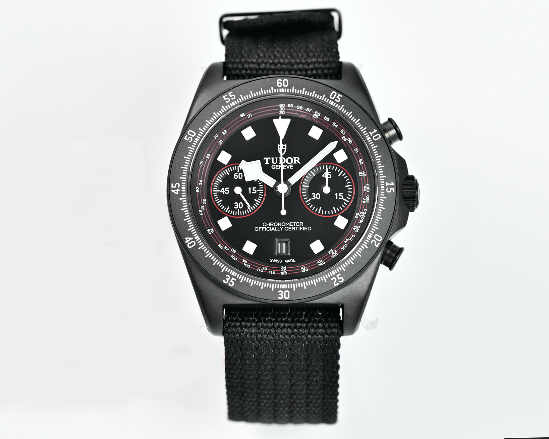 NO:765267,Produced by V+ V Factory TUDOR AF9 New Leading Submersible Series New Leading Submersible FXD Chronograph Watch 'Professional Cycling Edition'!  FXD-Pink FXD-Yellow FXD-Red → Po Feng·Lingzhi Specially customized movement factory specially modified for this model. Exclusive export version of the movement. Self-winding mechanical movement with a swing frequency of 28. times per hour. The ceiling-level super cover-shaped hollow sapphire glass. It is the first time to witness such extreme permeability, causing the illusion that the hands seem to be free from the inner layer of the glass.  The dial hand has a super ice blue luminous effect, using Swiss high-performance S1 luminous coating. The watch diameter is 43 mm. The back cover has one watch and one code. The engraving texture is the ultimate. It is clear and does not wear. All major watch friends are welcome to taste it. Luxurious and exquisite, recommended men's multi-functional mechanical watch. For the best luxury gift, please look for V+ exclusive quality.19860909V+出品  V Factory TUDOR 帝舵 AF9 新款领潜型系列 新款领潜型FXD计时腕表“专业骑行版”！ FXD-粉色 FXD-黄色  FXD-红色 →破风·凌至 特别订制的 机芯厂为此款破例改造的 独供的出口版机芯 自动上弦机械机芯 每小时摆动频率28.次 天花版级别的 超级窝盖形抛空的 蓝宝石玻璃, 第一次见证如此极限的通透性,导致让表针似在玻璃里层游离的错觉. 字面针超强冰蓝夜光效果,采用瑞士高性能S1夜光涂层,表径43毫米 后盖一表一码 雕刻纹理做到极致 清晰不磨损 欢迎各大表友品鉴 奢华精致推荐男士多功能机械腕表 送礼最佳奢华推荐请认准V+独家品质,,Watch