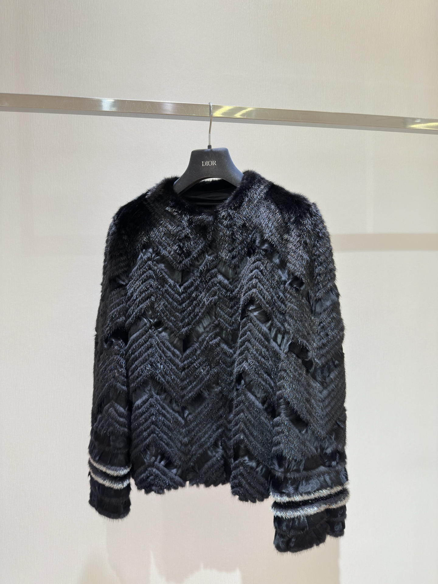 _dd59sqMsj9SvPy-YuBdqvpRe9XR4w-D1yfYIuxw