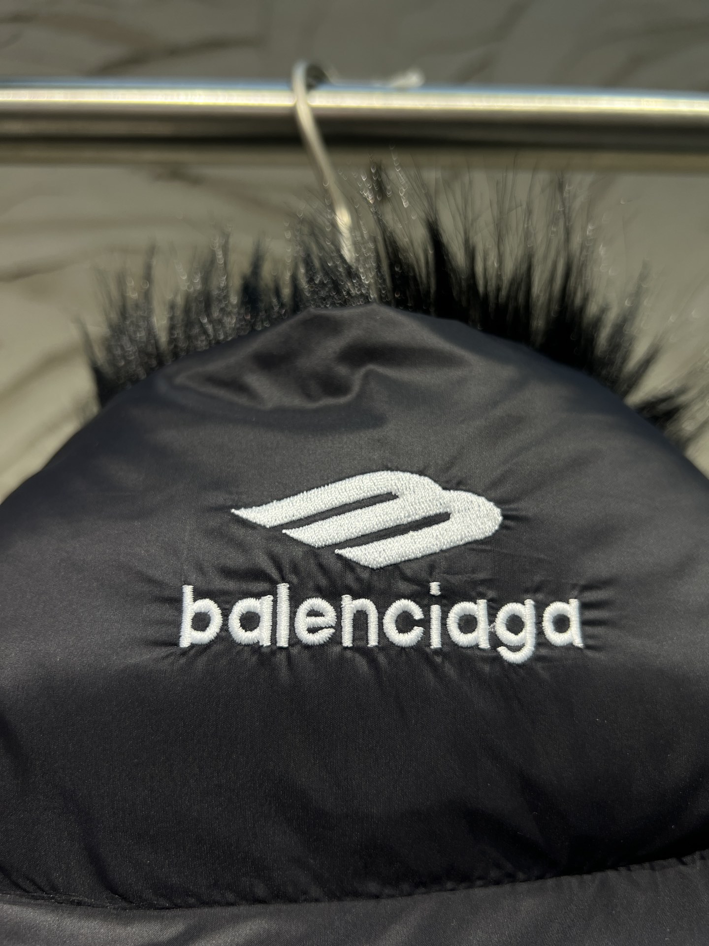 巴黎世家 Balenciaga 高级成衣风衣外套及大衣服饰 #6118C312 6