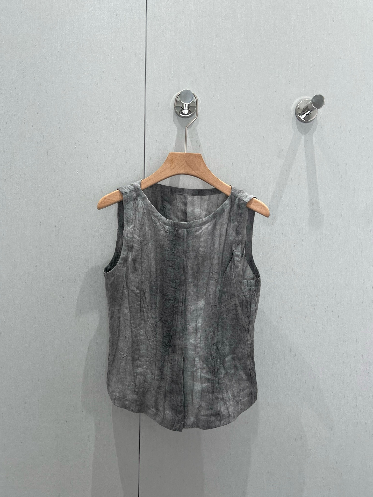 NO:411083,Vest trousers support replacement Massimo Du*ti 25Ss spring and summer new style dyed linen round neck vest + wide-leg pants set | Exclusive yb development!  High-end production!  Who can refuse this niche linen set with dyeing technology!  It’s really hard not to be praised when walking on the street!  The upper body is so comfortable!  Everyday, whether it is separate or a set is perfect!  Easy to control the casual temperament and lazy style custom fabrics, comfortable and super easy to watch, simple, high-end and tasteful!  Sisters!  Bounce it all for me!  S/M/L real photos of S/M/L, alexander wang19860909马甲 长裤支持换款 Massimo Du*ti 25Ss春夏新款 吊染亚麻圆领背心+阔腿裤套装丨独家yb开发！高版出品！谁能拒绝这套小众吊染工艺的亚麻套装啊！走在街上真的很难不被夸！上身简直太舒服啦！日常无论分开搭配或一套都完美！轻松拿捏率性气质慵懒风定制面料舒适度爆表简单高级又有品味！姐妹们！都给我冲！现货发售S/M/L实拍细节图,,alexander wang,Women's clothing