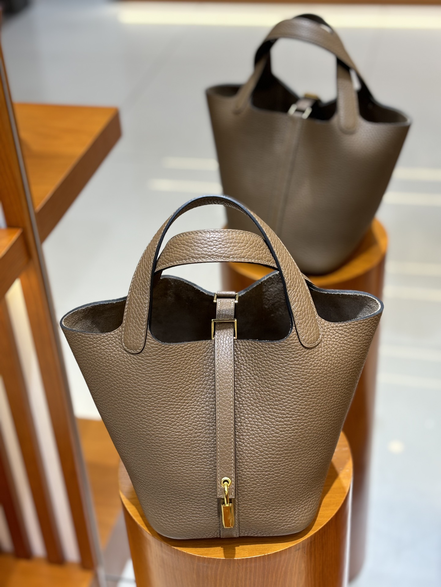 Hermes Style Leather Bag Lookbook Reference image 1