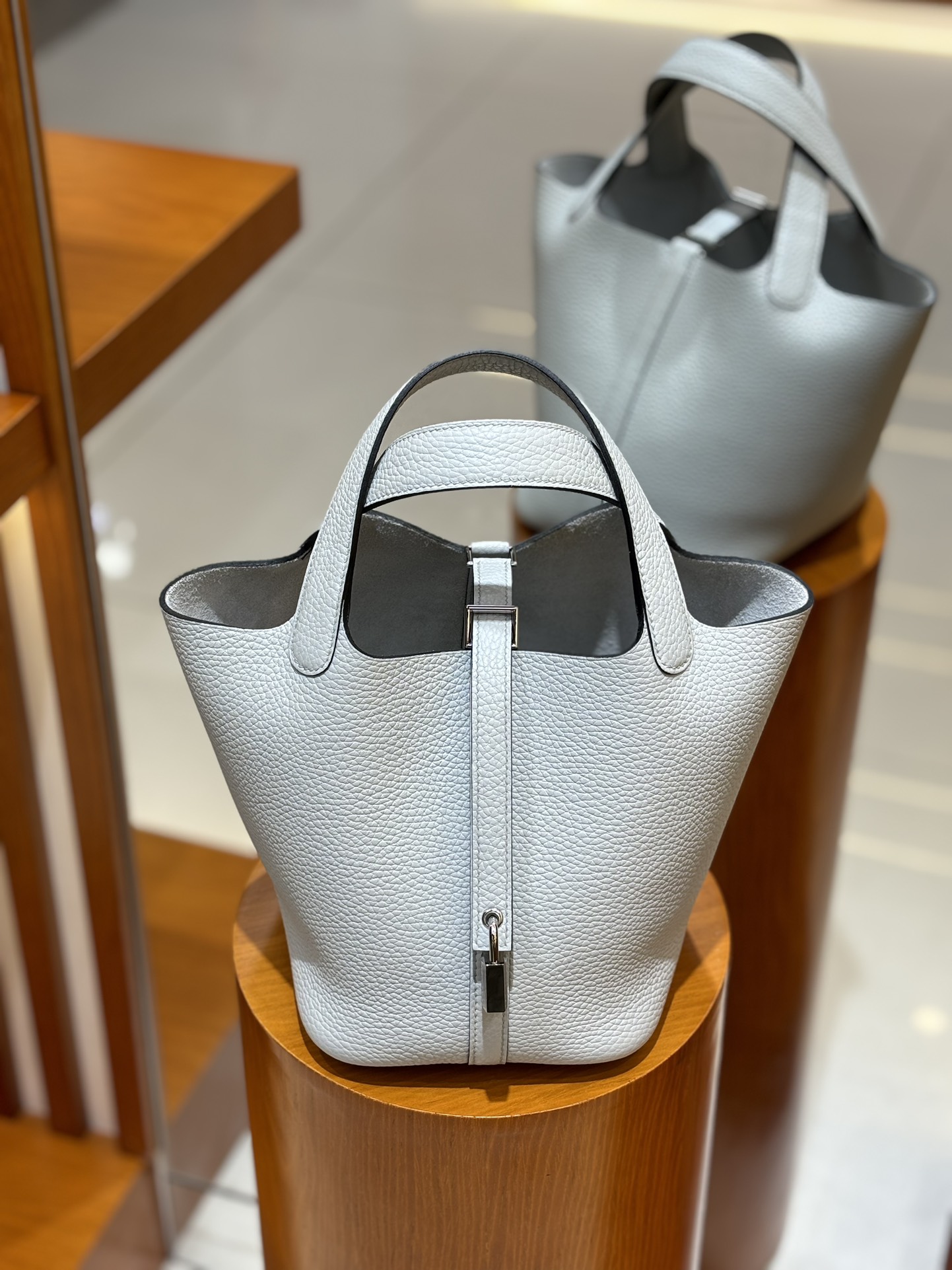 Hermes Style Blue Leather Bag Lookbook Reference image 1