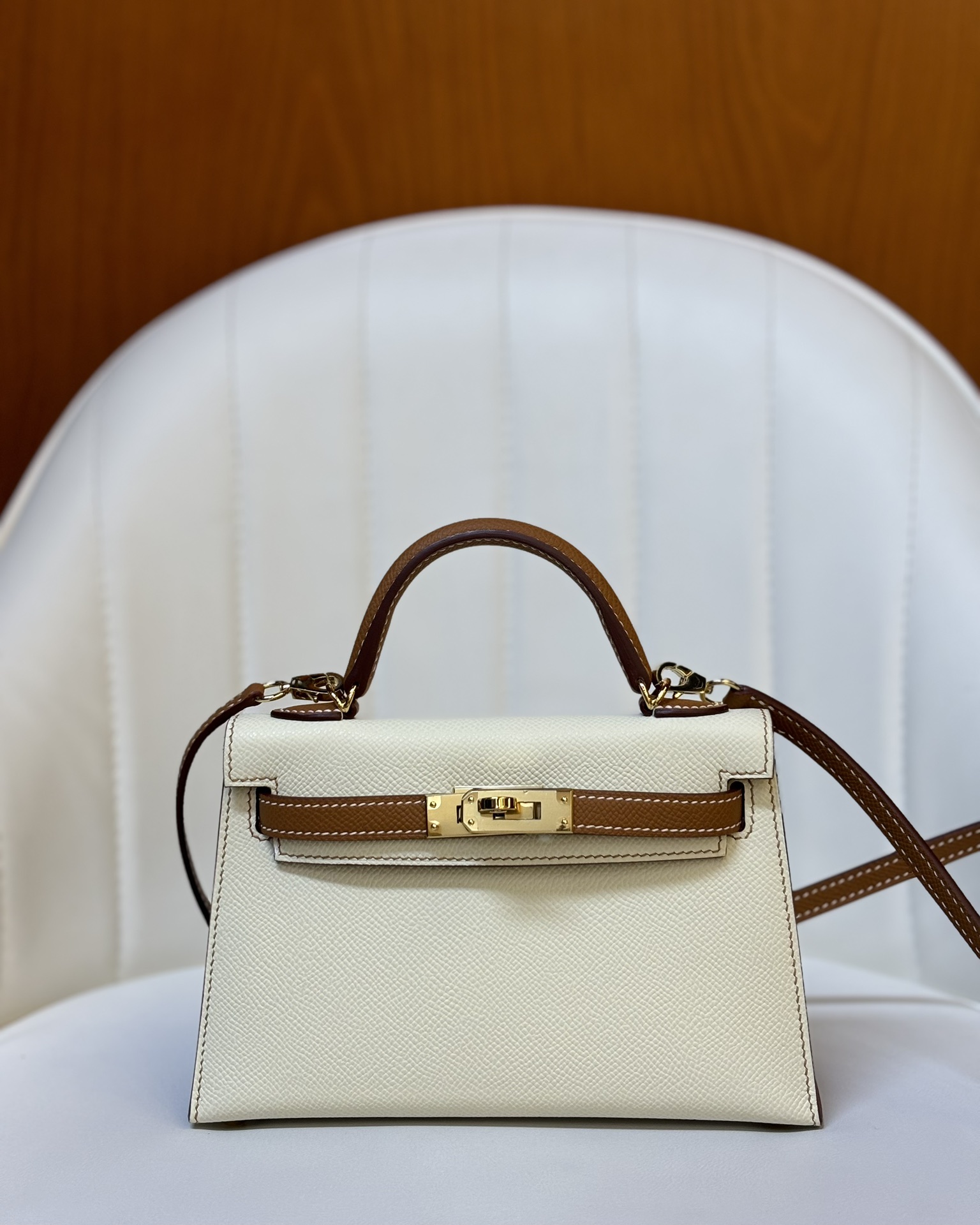 Hermès Double color matching