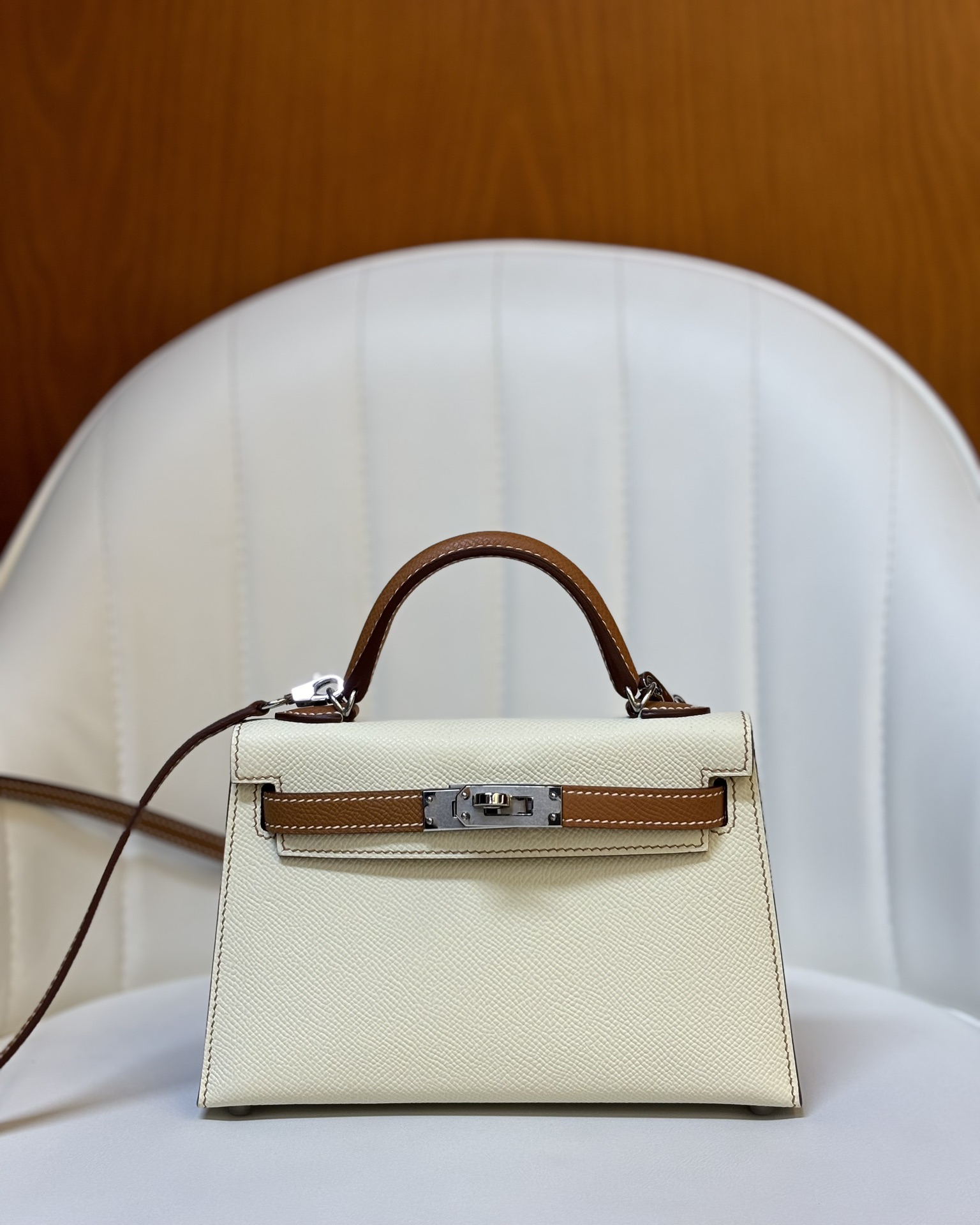 Hermès Double color matching