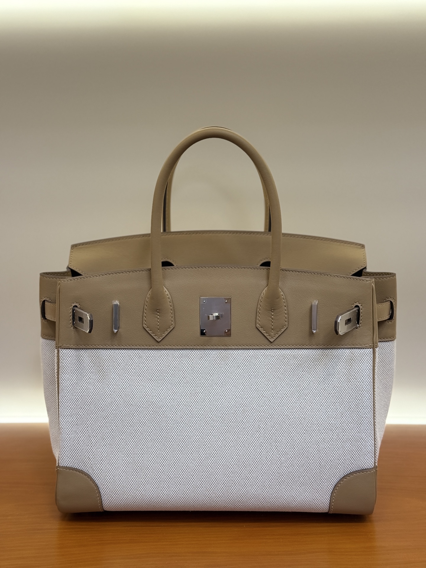 Hermès Birkin 25/30cm Pre-owned Swift Leather & Canvas Bag - Milk Tea 2 i1743579582633 6256 0 0