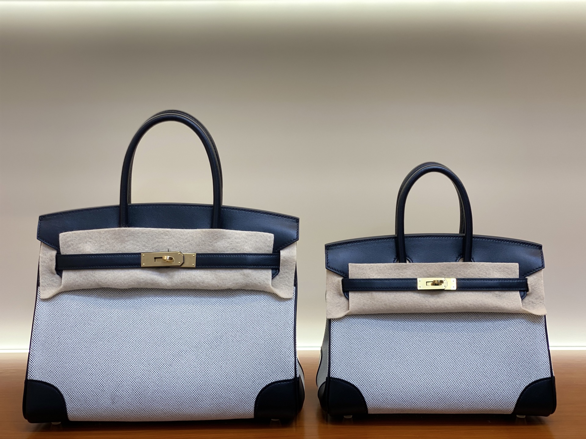 Birkin Style Swift Leather & Canvas Handbag - 25/30cm, Multiple Colors 5 i1746681743813 9675 0 5