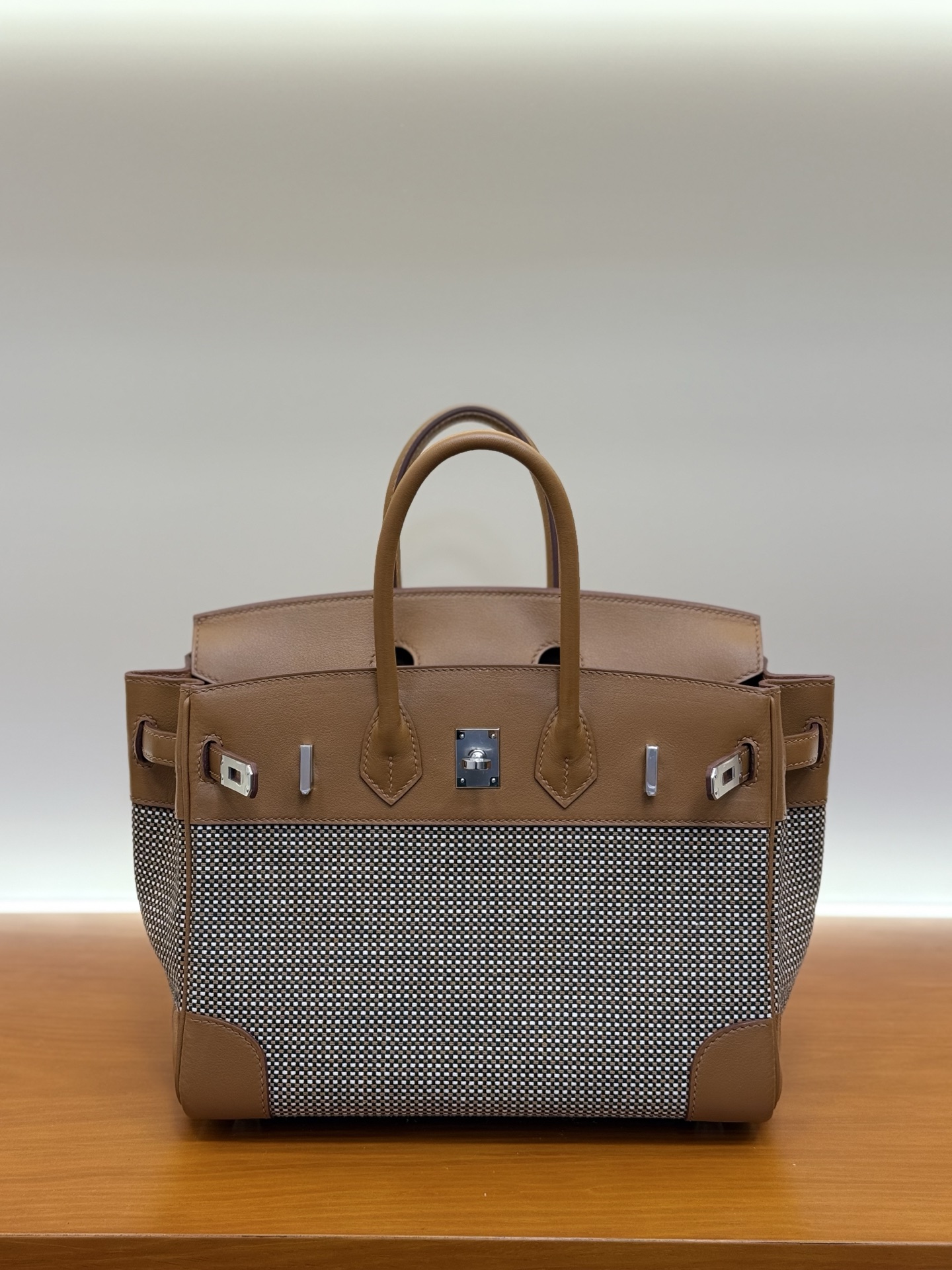 NO:698374,Birkin Swift leather splicing, original canvas, second-hand style, fully hand-stitched, look details, 25cm in stock, Hermes, hermes, stuart weitzman, Hermes,19860909Birkin Swift皮 拼接 原版帆布 中古款 全手工缝制工艺 ｌｏｏｋ细节图 现货25cm,爱马仕,hermes,stuart weitzman,Hermes,,Bag