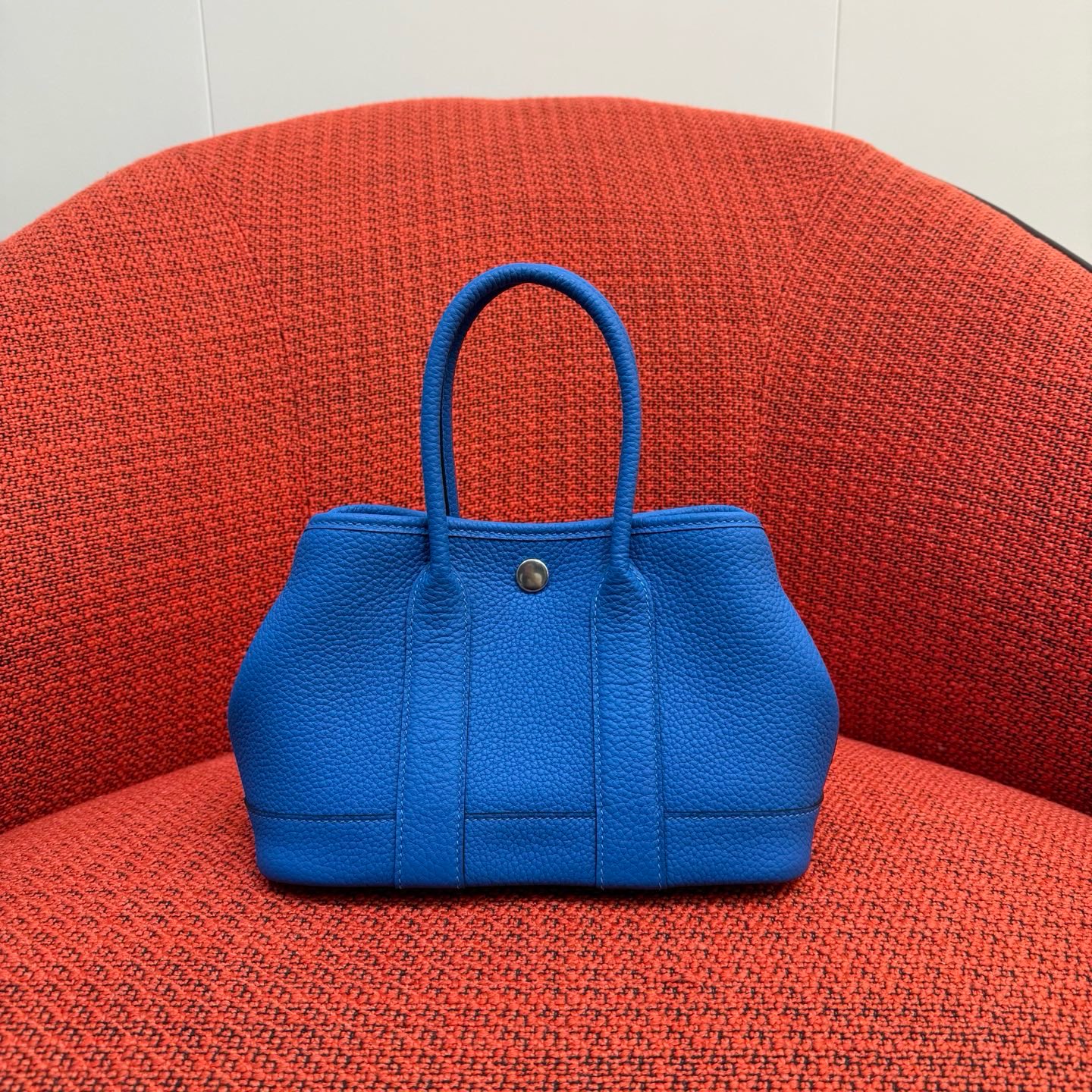 NO:919445,The latest garden bag Neo (mini) garden full leather size 23x16x10 Ntogo leather wax thread matching handmade craftsmanship Tanzanian orchid, Hermes, hermes, Hermes,19860909最新款花园包 Neo（mini）garden 全皮款 尺寸23x16x10 Ntogo皮 蜡线对版 手工工艺 坦桑尼亚兰,爱马仕,hermes,Hermes,,Bag