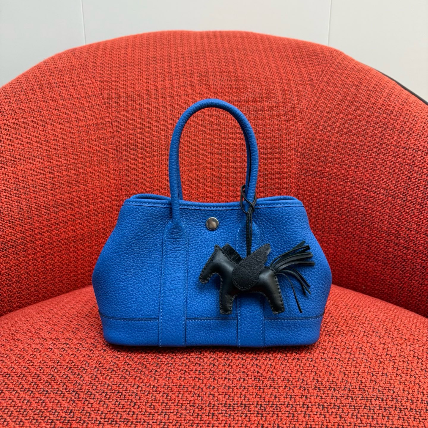 Hermès Tanzania Land