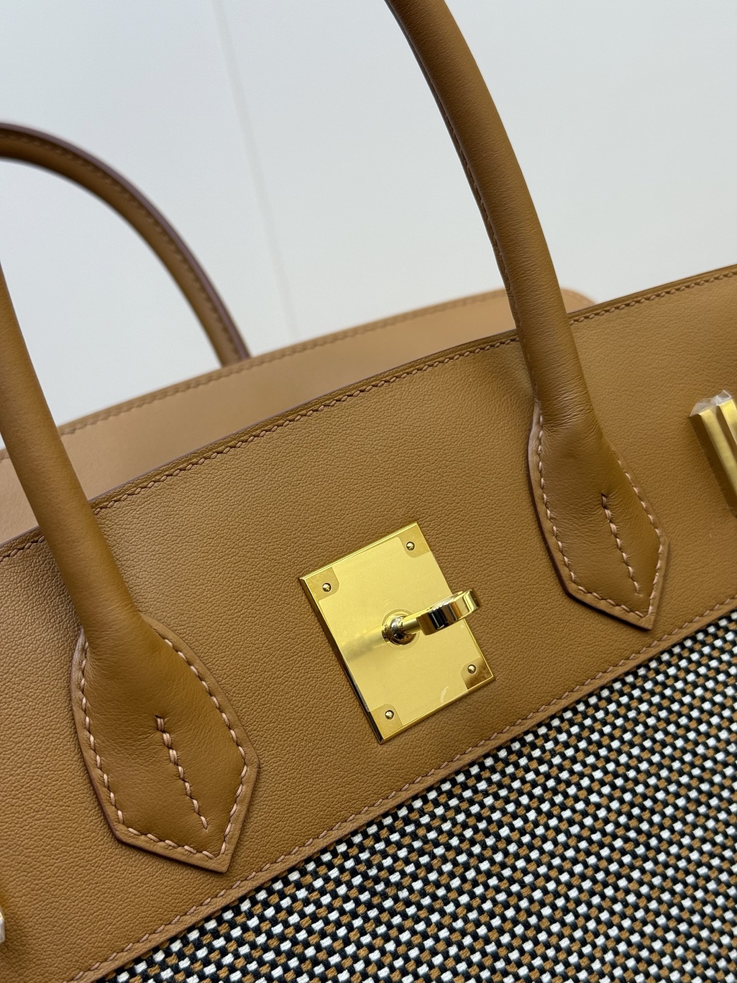 Birkin 30cm Gold Brown Swift Leather & Waffle Canvas Gold Hardware Bag 9 i1753330749629 1414 0 8