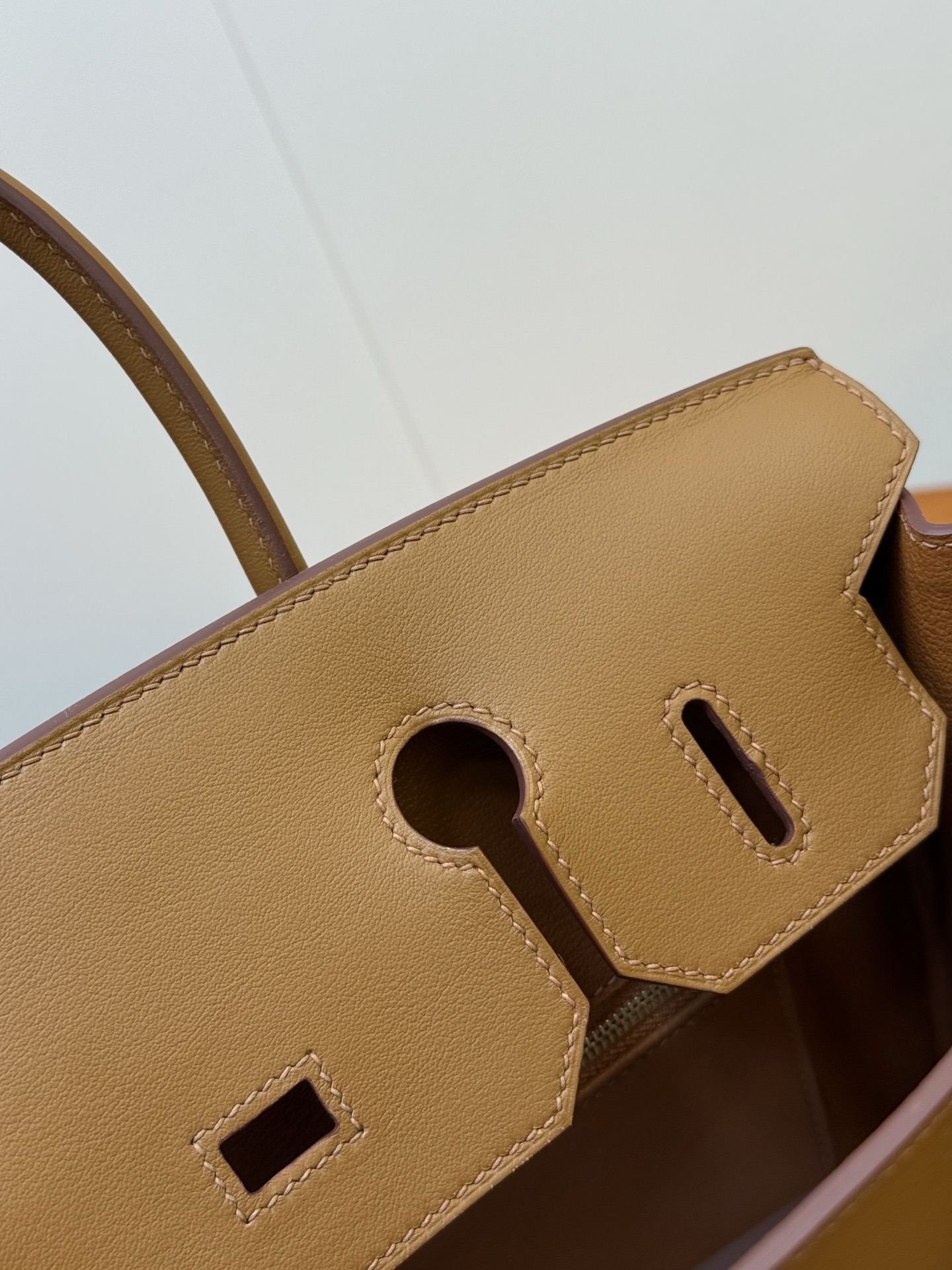Birkin 30cm Gold Brown Swift Leather & Waffle Canvas Gold Hardware Bag 8 i1753330749638 3654 0 7