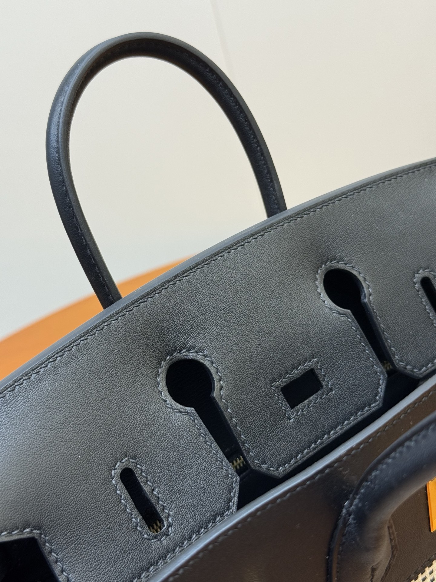 Birkin 25cm Panda Color Handbag, Swift Leather and Waffle Canvas with Gold Hardware 9 i1753331024505 2154 0 7