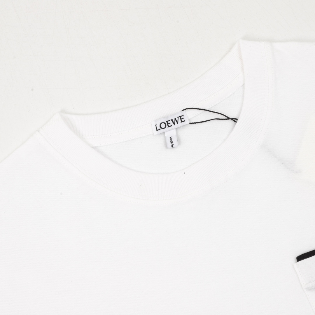 💰95
LOEWE/罗意威 双层口袋刺绣短袖
尺码：S-L