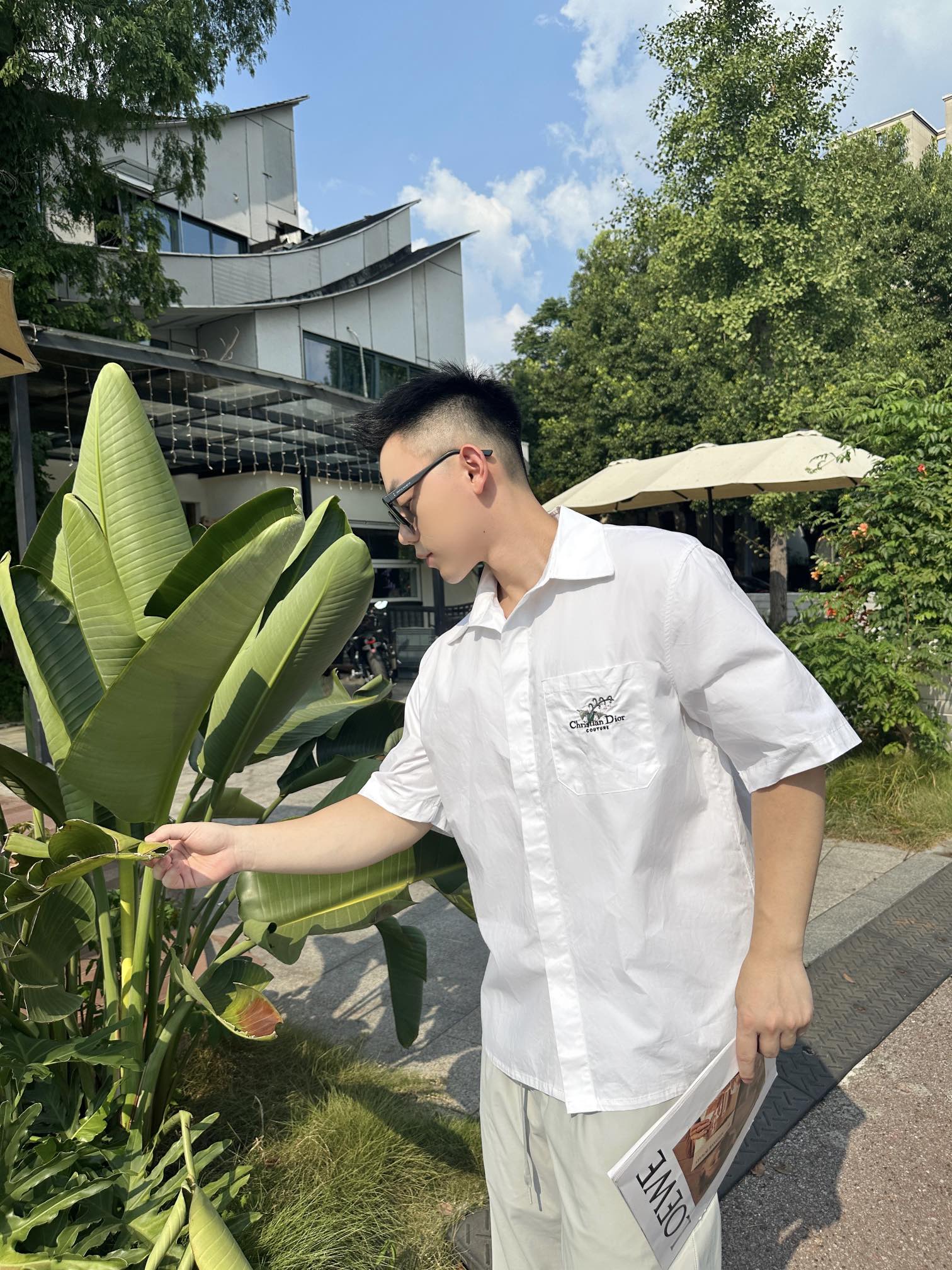 DIOR/迪奥 口袋花卉刺绣短袖衬衫 上身效果#