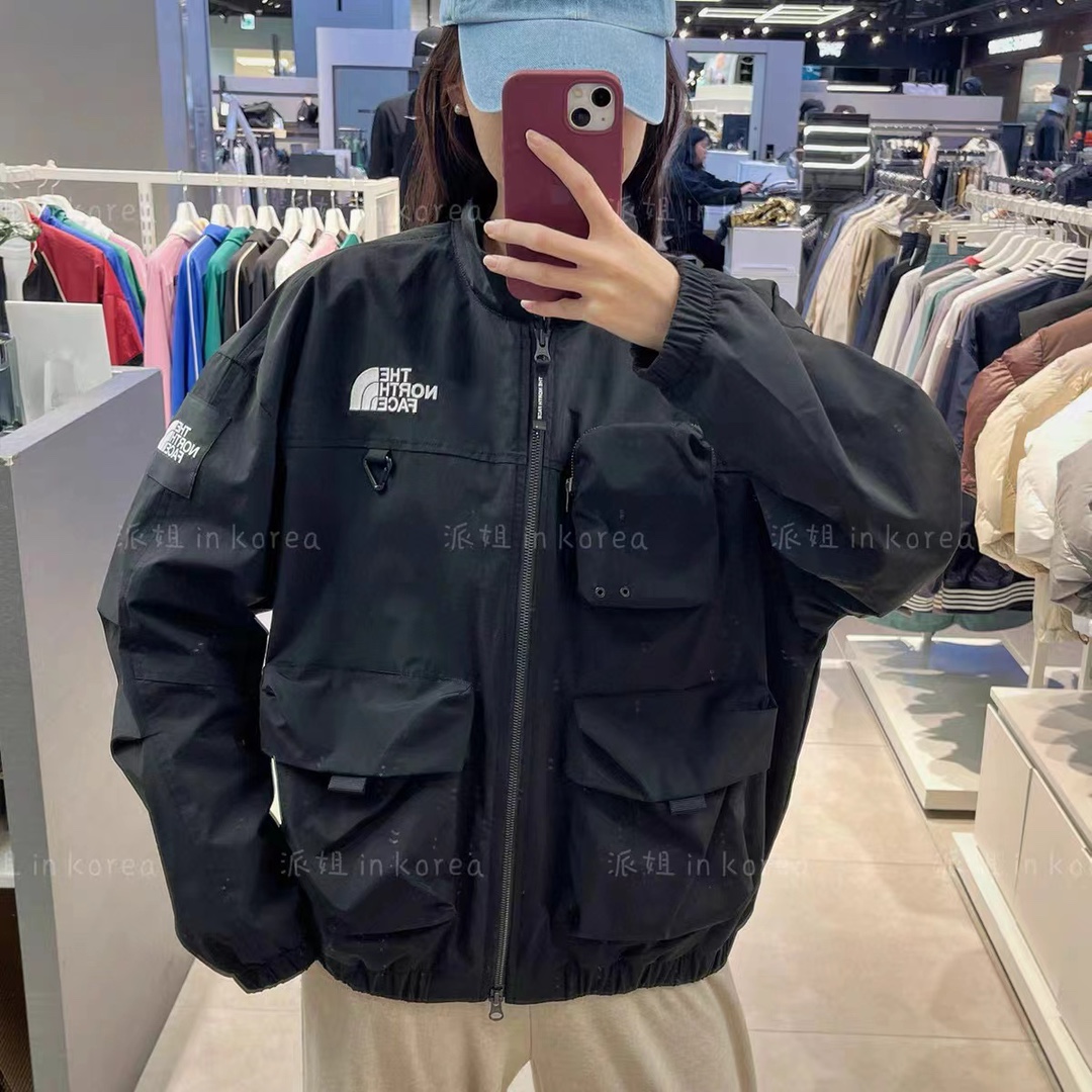 THE North Face TNF 北面纯色拉链机能户外夹克 上身效果#