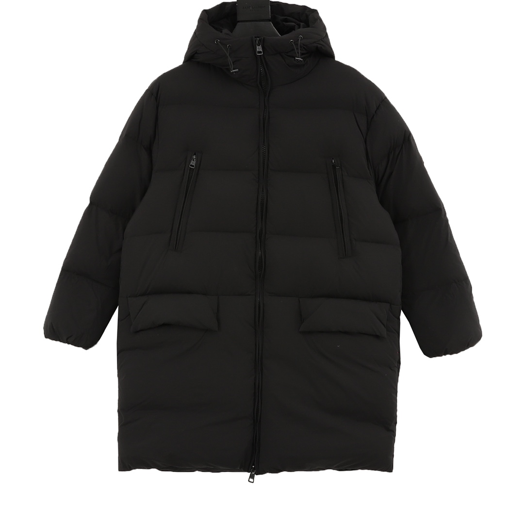 Plumón largo Moncler Bosona con insignia de fieltro grande. Esta chaqueta larga de plumón para hombre combina la estéti…