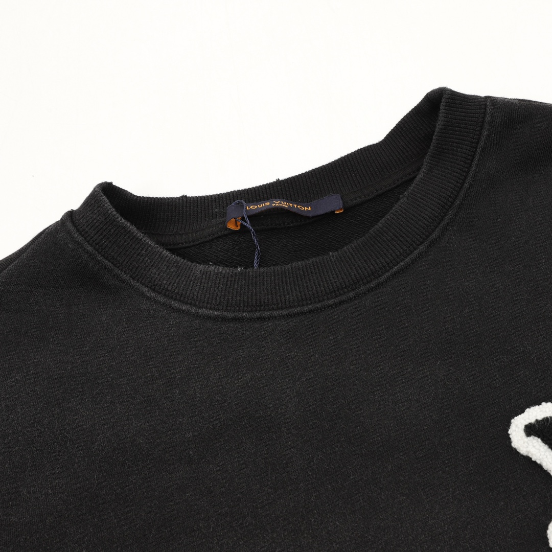 💰160 Louis Vuitton/路易威登 水洗植绒字母圆领卫衣 size：XS-L