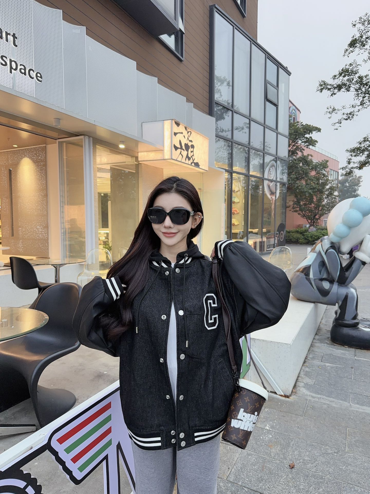 💰305CELINE/赛琳 新款刺绣字母连帽棉服外套 上身效果#