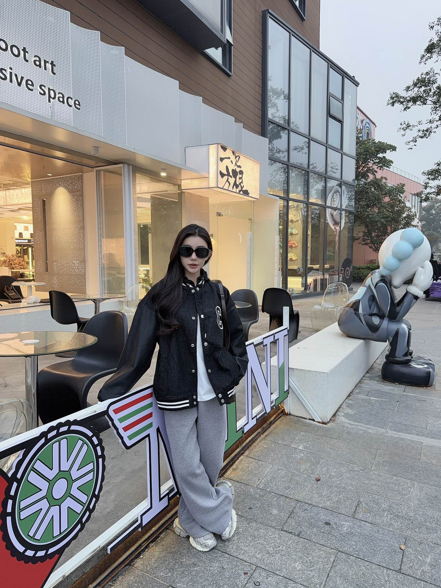 💰305CELINE/赛琳 新款刺绣字母连帽棉服外套 上身效果#