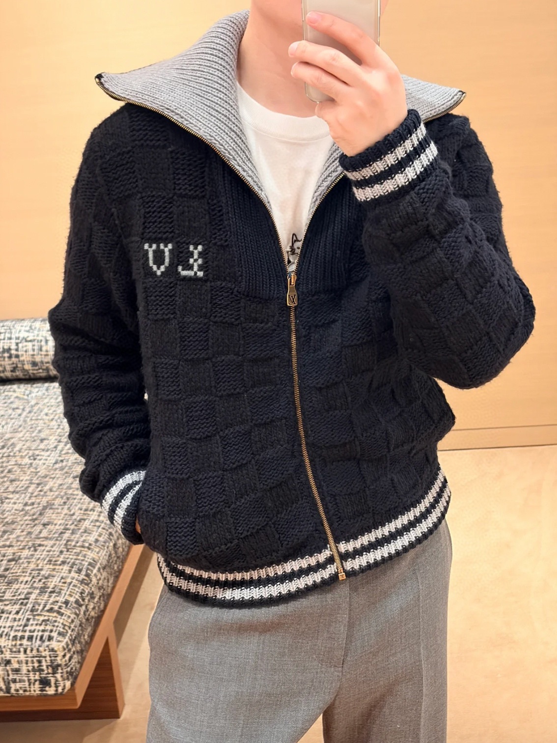 _dfi9sa9Vvgrxvp_vPWDV5_UALyUE4OcRGwJwwFA