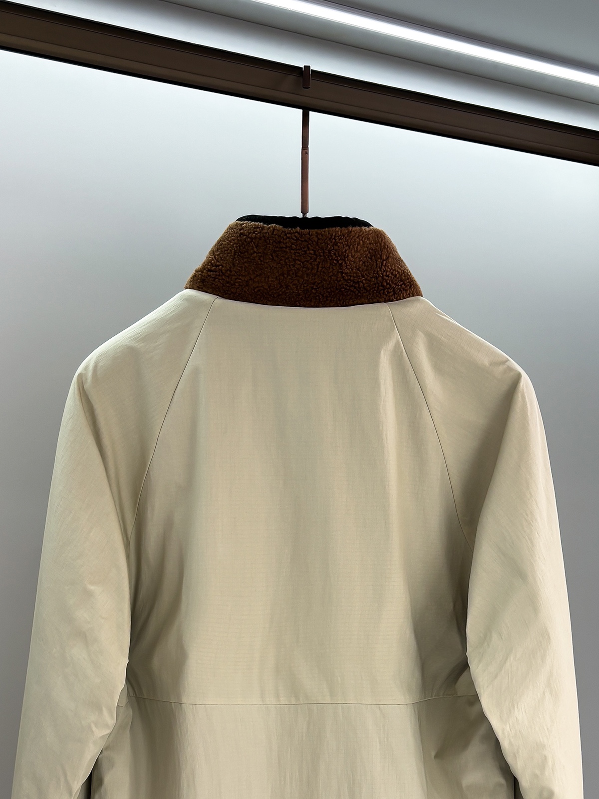 铺拍细节 2025秋冬新款呀羊毛超厚外套（双面穿）羊羔绒羊毛厚外套 保暖性超强手感觉柔软并结合颗粒感使面