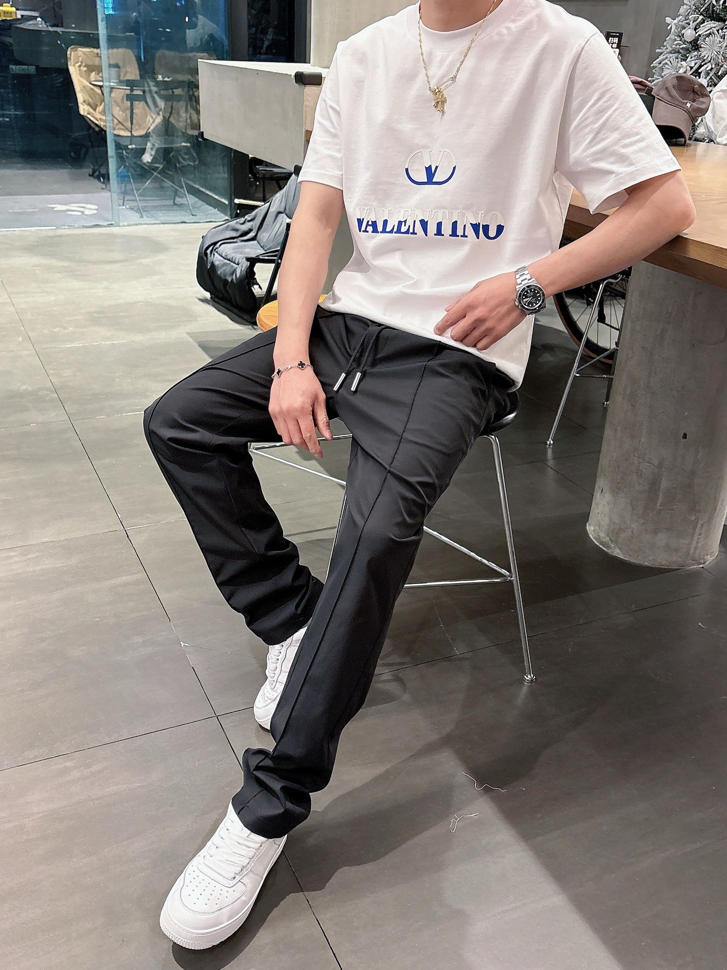  LV 2025春季独家专供新款㊙️驴牌潮男时尚休闲牛仔裤，春季新款裤子 高端欧版原单潮流时尚休闲裤子 