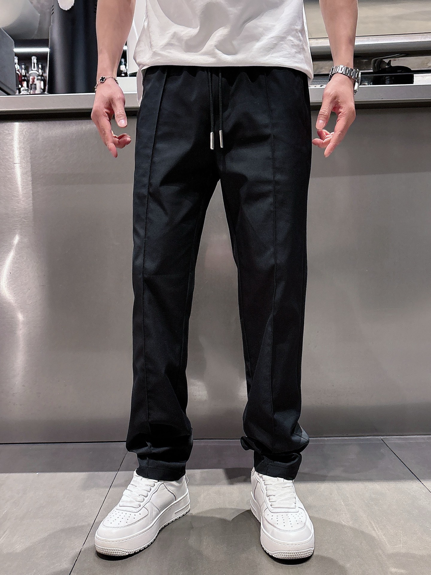  LV 2025春季独家专供新款㊙️驴牌潮男时尚休闲牛仔裤，春季新款裤子 高端欧版原单潮流时尚休闲裤子 