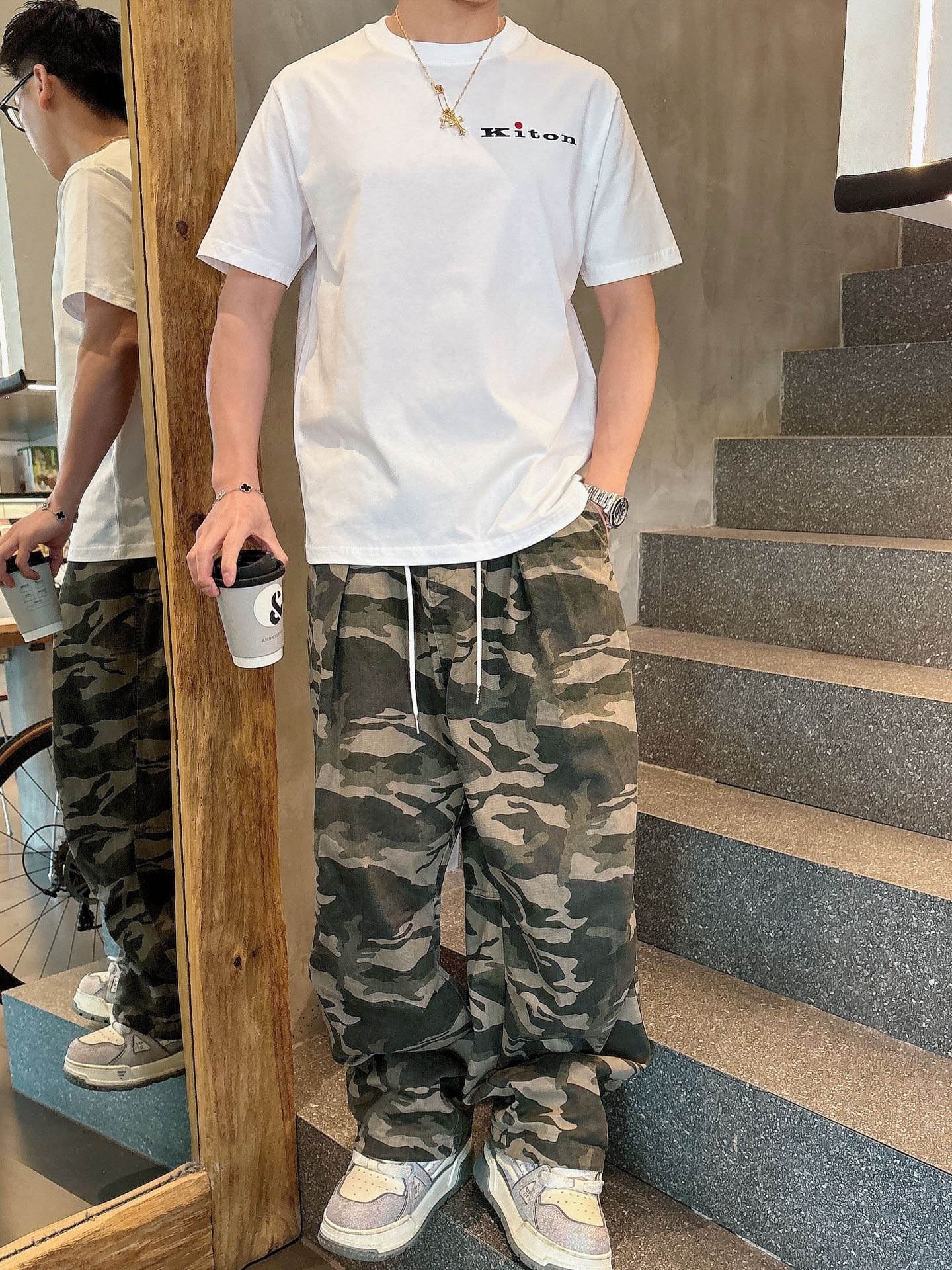  KITON#  2025春夏新款首发专柜最新款短袖圆领T恤 高端订制 设计前卫时尚！品牌logo重工艺