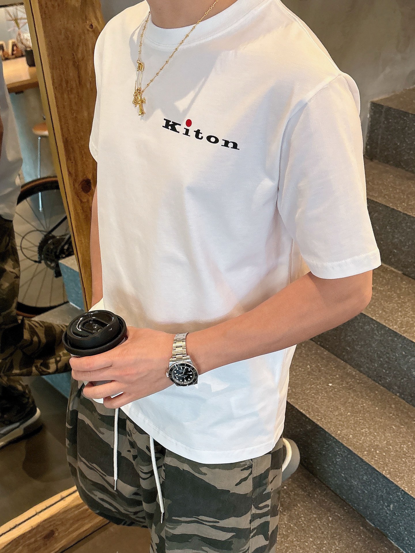  KITON#  2025春夏新款首发专柜最新款短袖圆领T恤 高端订制 设计前卫时尚！品牌logo重工艺