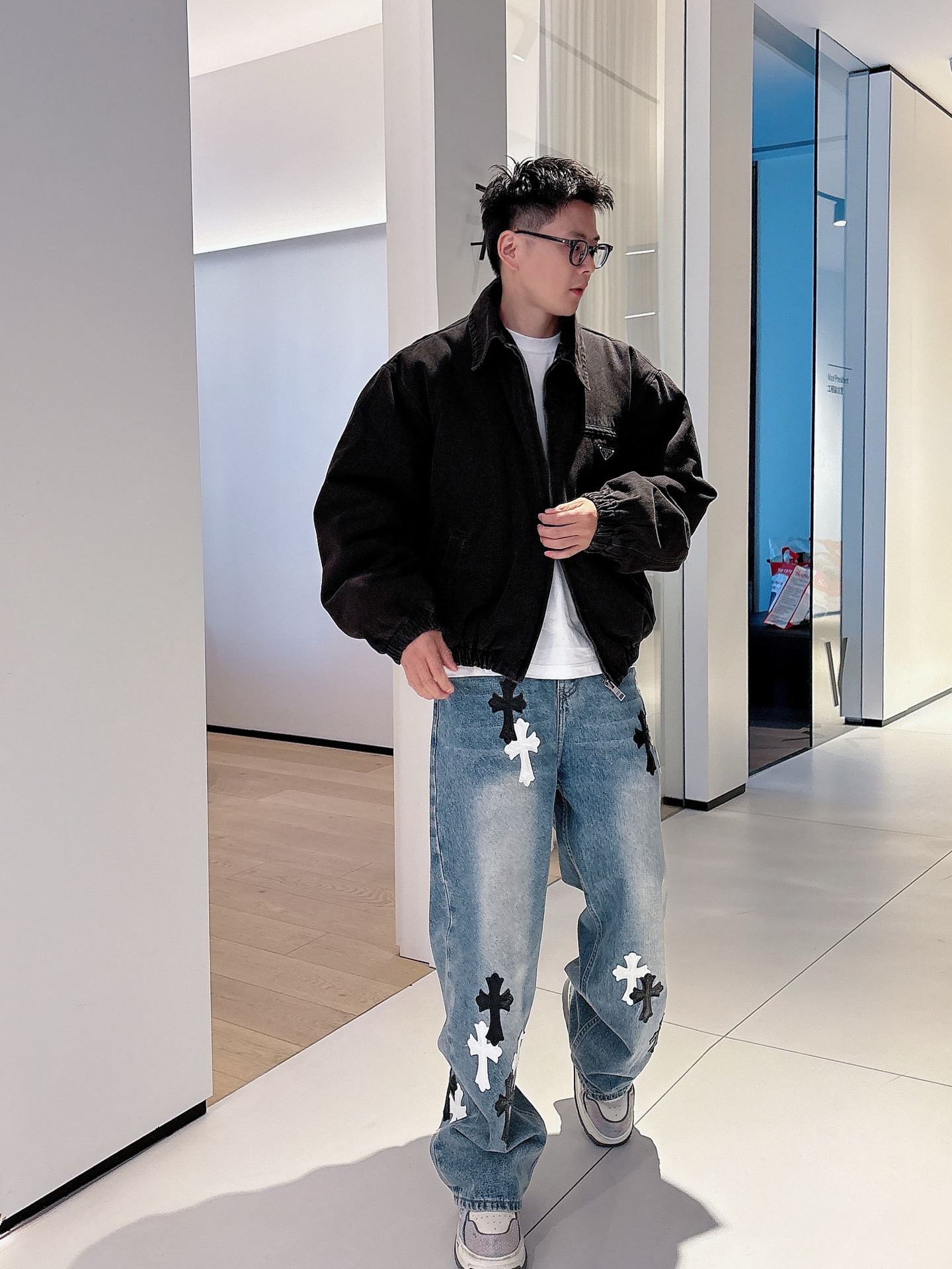 模特图高版本 PRAD 新款🌟经典三角徽标洗水做旧牛仔棉衣外套🔥洗水效果完美还原 细节对版 百搭爆款💥💥