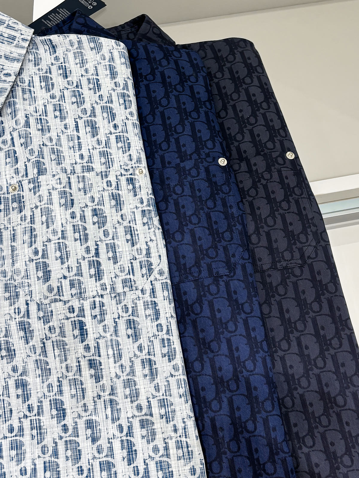 合照细节 高版本dior/迪奥家 CD 25满身暗纹老花LOGO提花长袖衬衫牛仔外套夹克 海军蓝色提花字