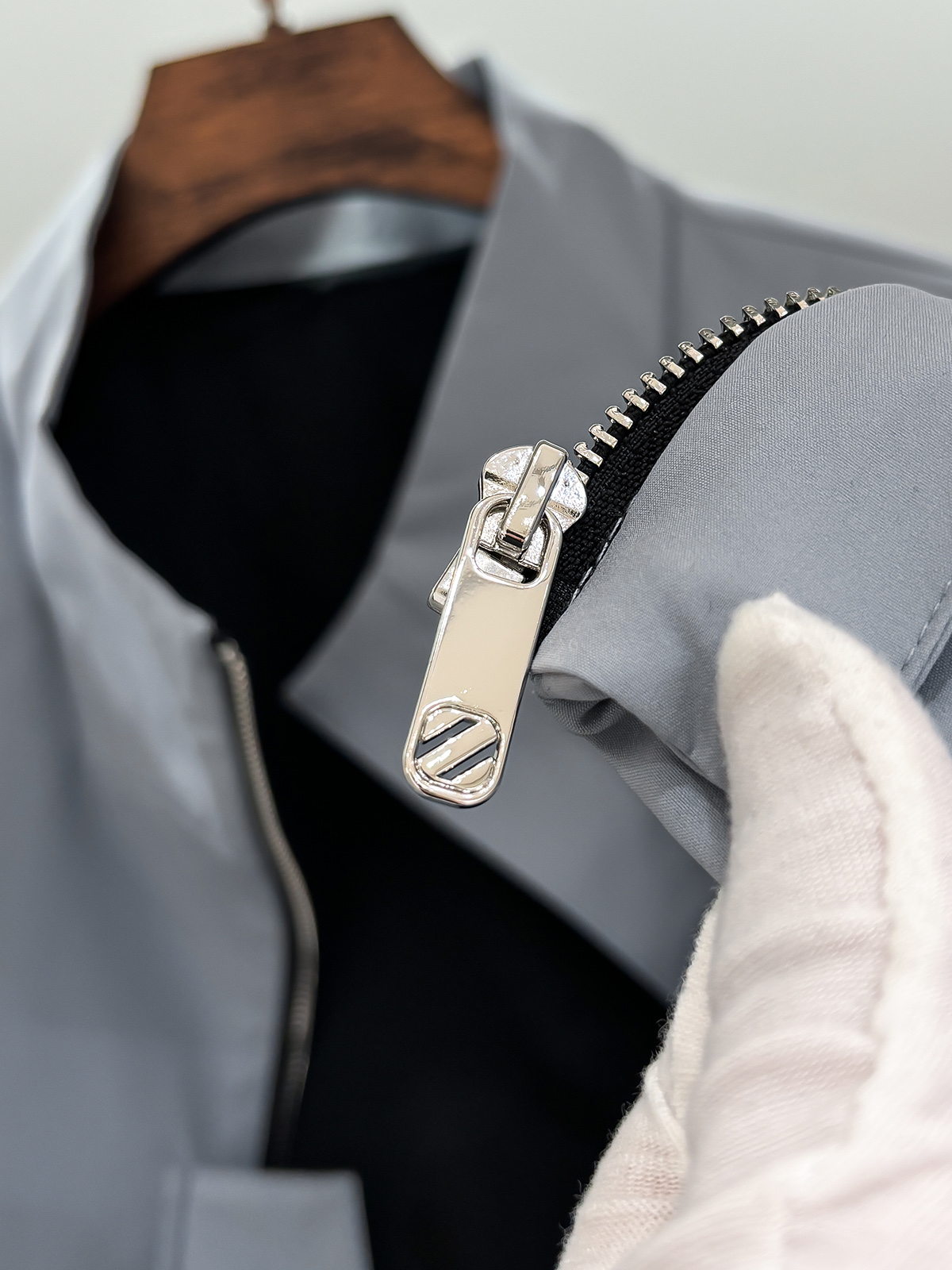 合照细节 ZEG2025开秋新款男士夹克外套立领，立领款式 高定专柜面料 透气舒适度高，细节无可挑剔，品