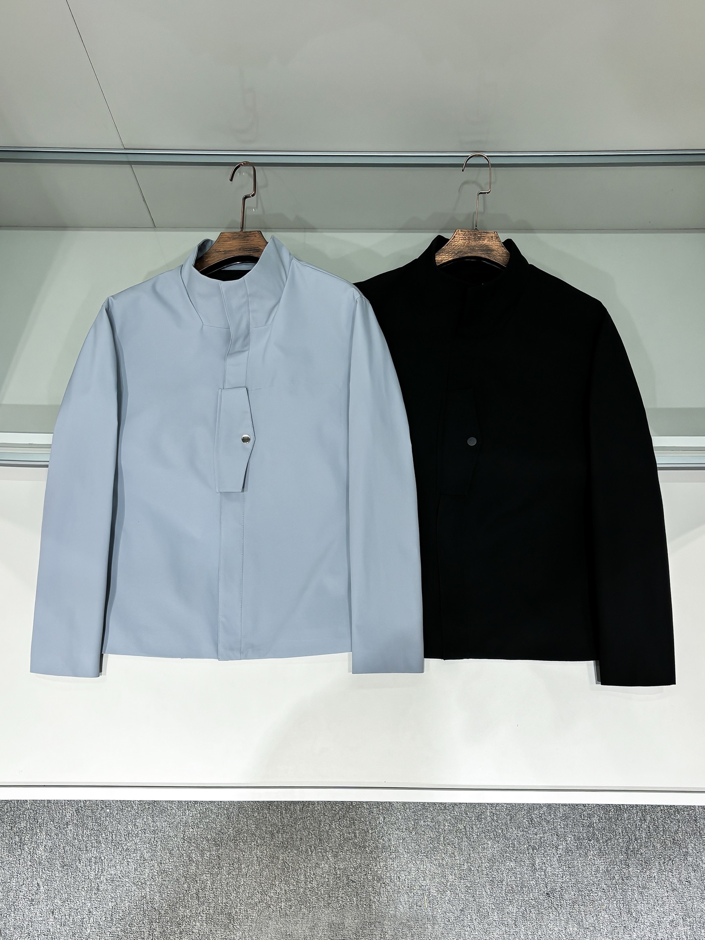 合照细节 ZEG2025开秋新款男士夹克外套立领，立领款式 高定专柜面料 透气舒适度高，细节无可挑剔，品