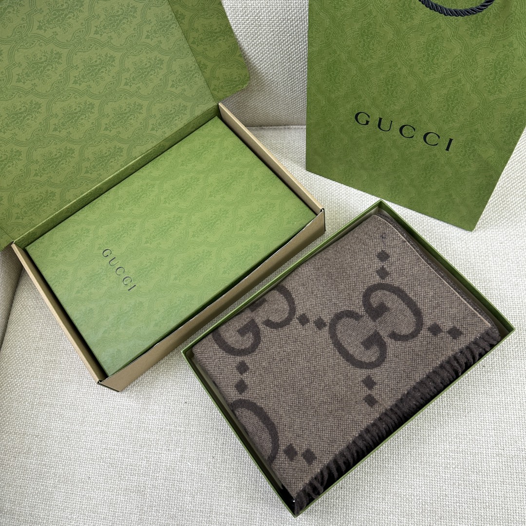 Gucci Beige & Brown GG Jacquard Wool Scarf Shawl, Soft & Warm, 200x45cm 2 i1698213227 6115 0