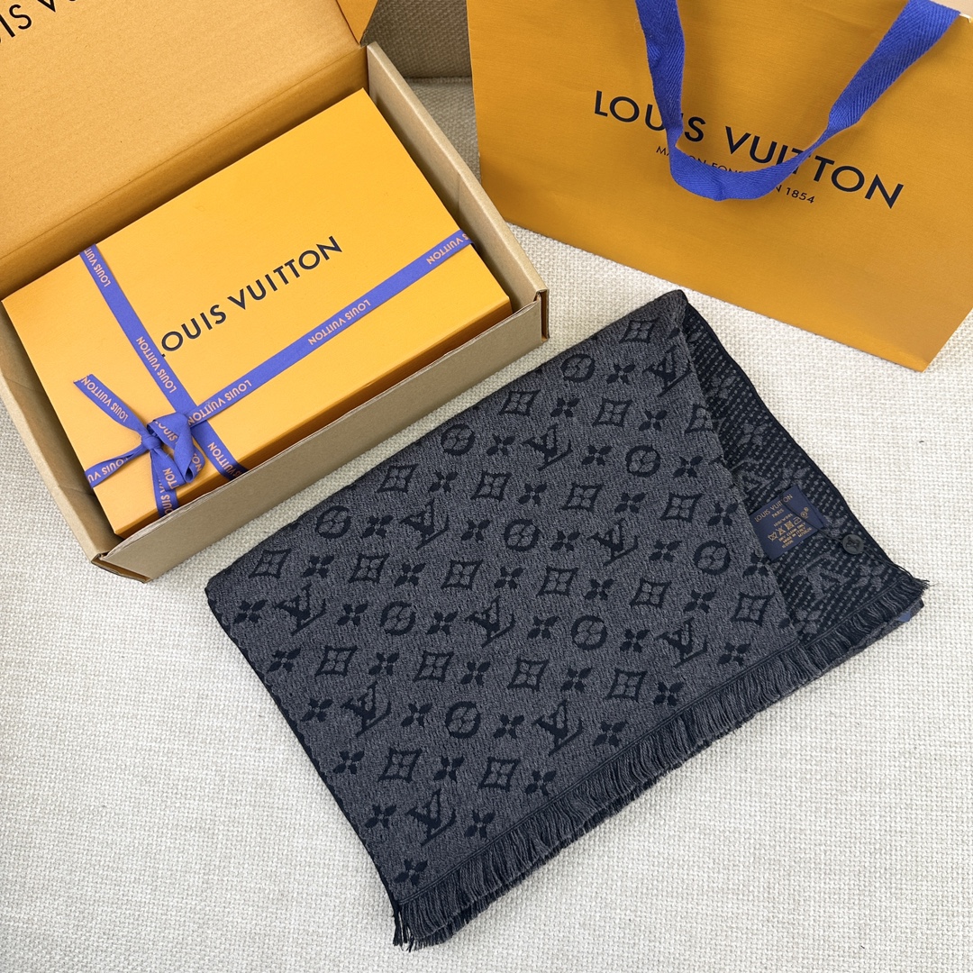 The Quality Replica
 Louis Vuitton Scarf Replicas Buy Special
 Printing Men Wool