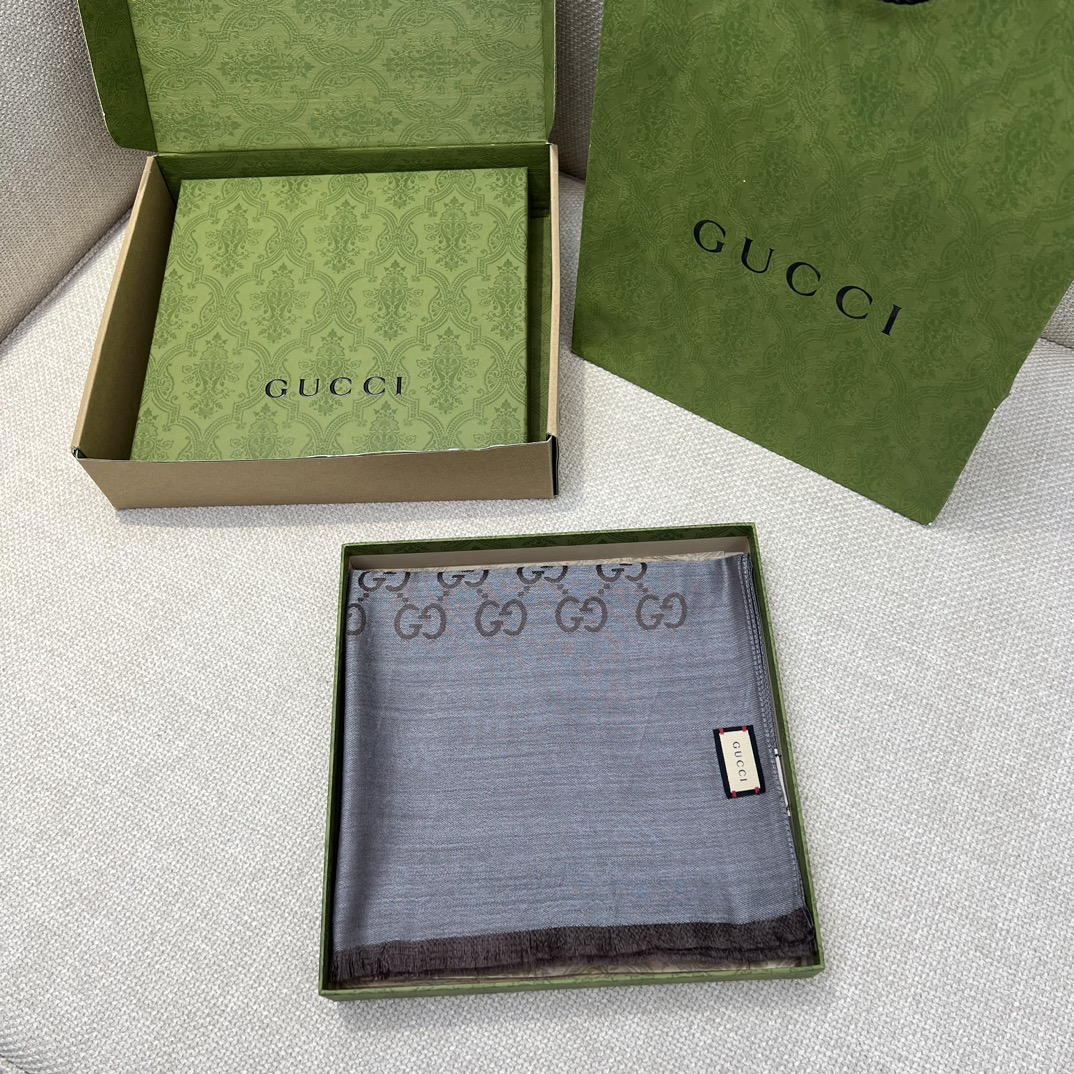 Gucci Jacquard Wool-Silk Scarf, 45x180cm, Double-Sided, Contrasting Colors 2 i1726820574 5581 6