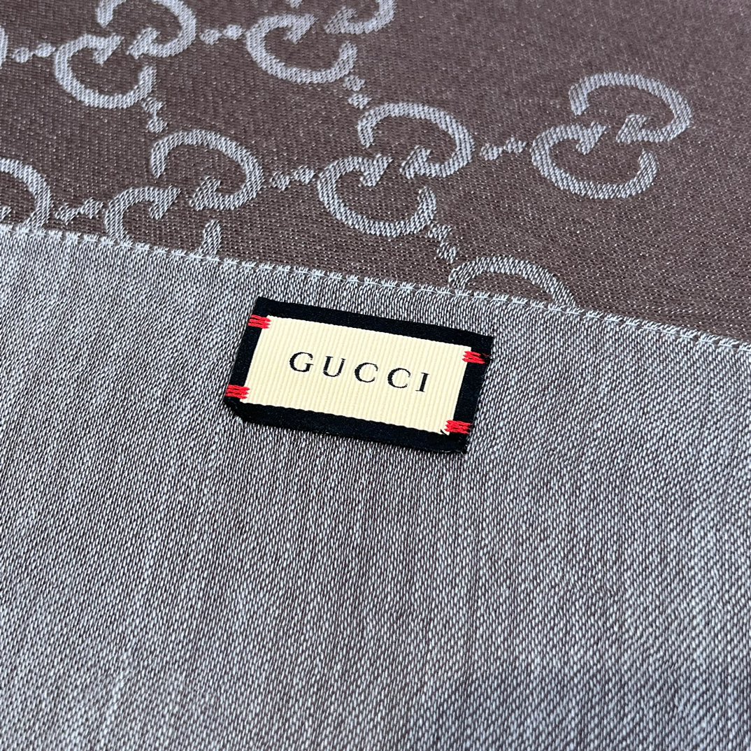 Gucci Jacquard Wool-Silk Scarf, 45x180cm, Double-Sided, Contrasting Colors 5 i1726820574 7869 0