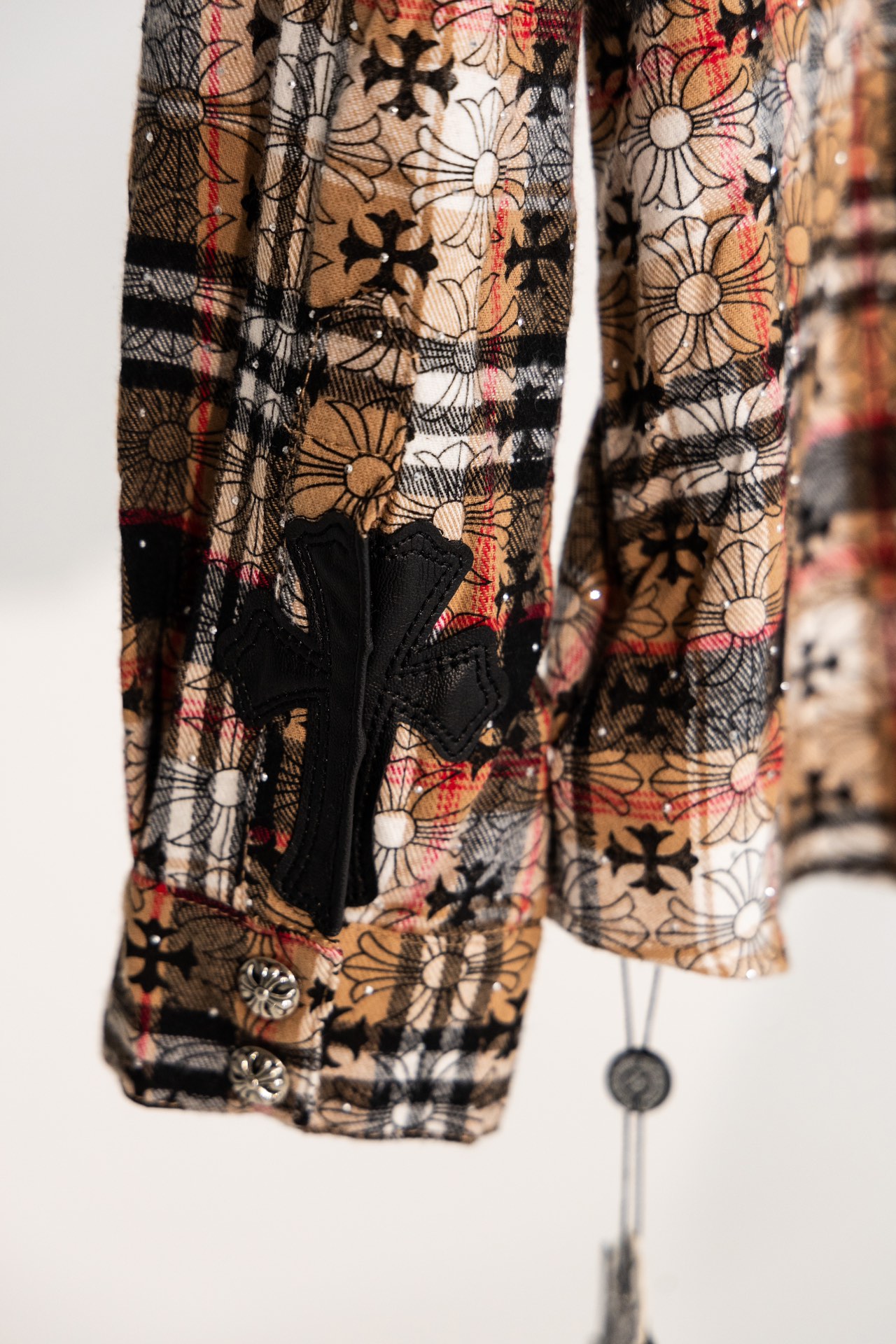 Luxurious Crome Hearts Puffer Jacket Collection: High-End Style for Fall/Winter Fashion - 图片 8