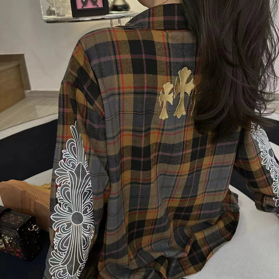Luxury Crome Hearts Puffer Jacket Collection with Unique Style and High-end Details - 图片 2