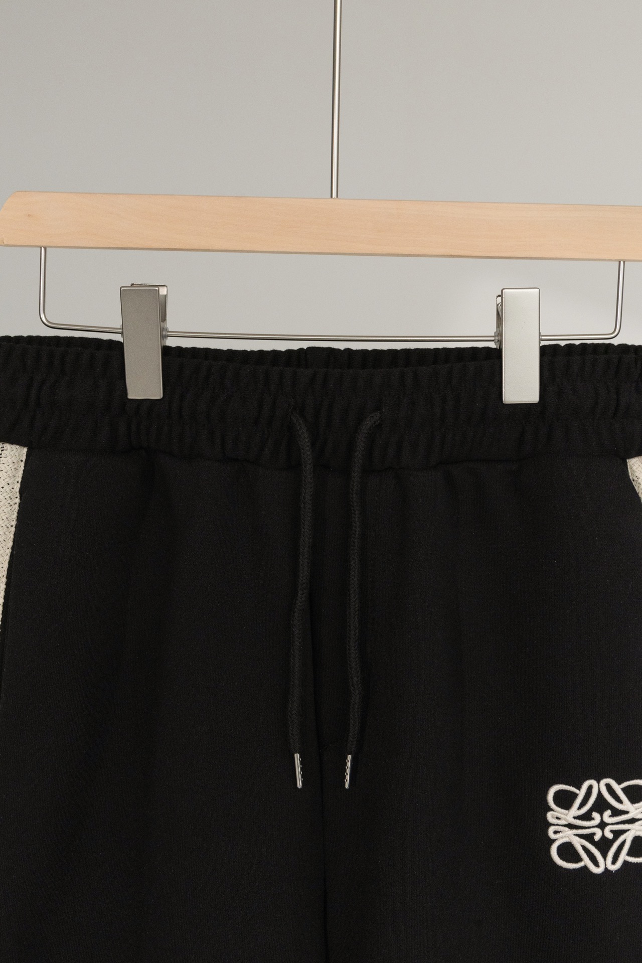 CU K08-top Version: Loewe Embroidered Shorts with Unique Details & Japanese Influence - 图片 9