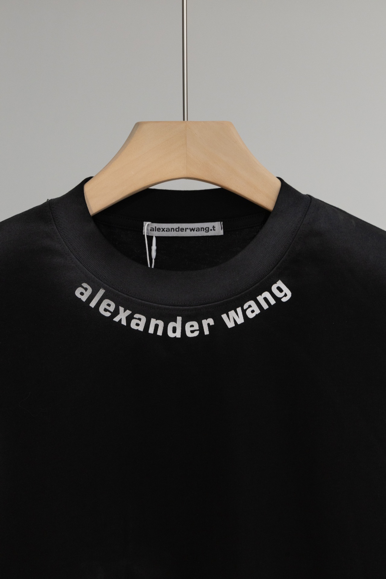 Alexander Wang’s High-Quality Ink-Jet T-Shirt Collection: Stylish Streetwear for Men and Women - 图片 8